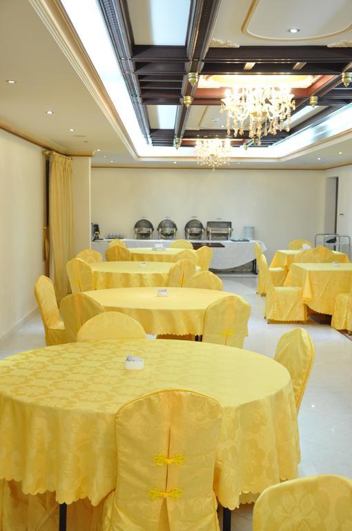 Sahara Hotel Apartments Muscat Exterior photo