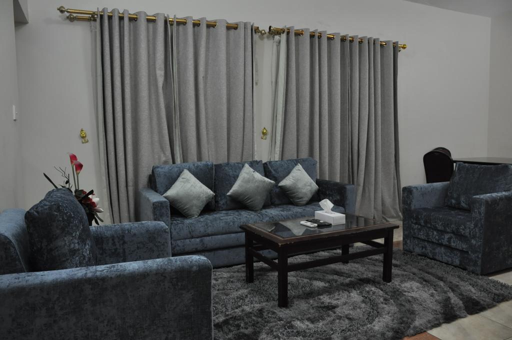 Sahara Hotel Apartments Muscat Exterior photo