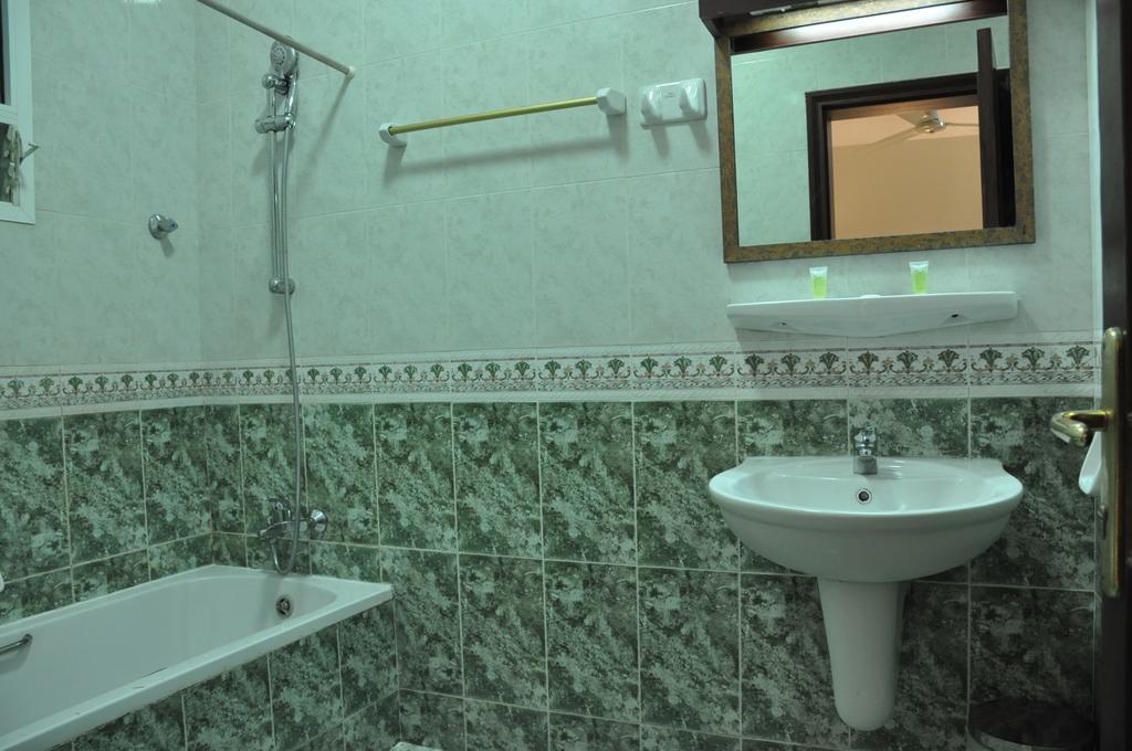 Sahara Hotel Apartments Muscat Exterior photo