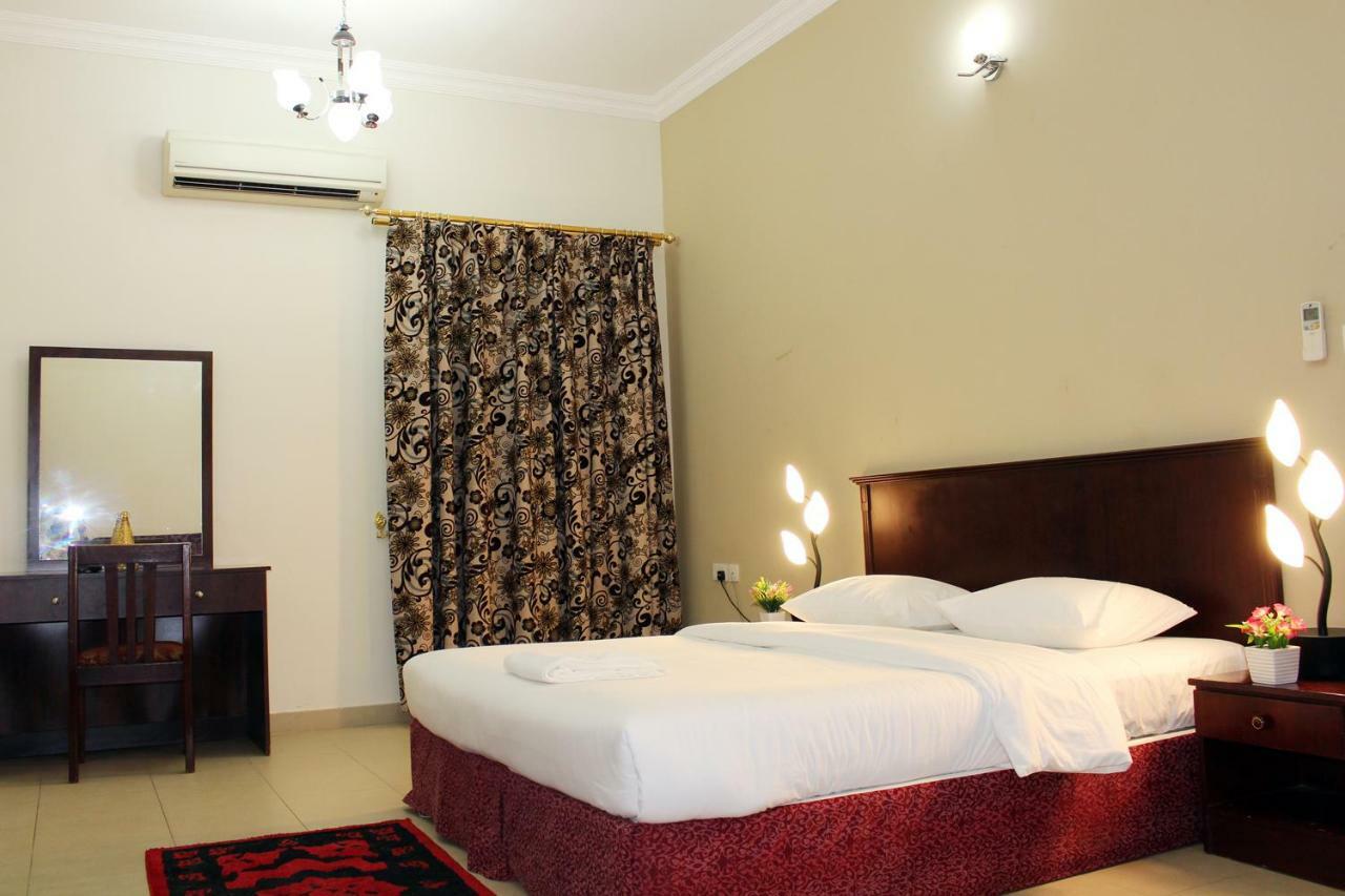 Sahara Hotel Apartments Muscat Exterior photo